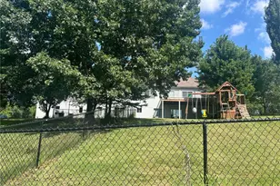 5541 Blackberry Ln, Unincorporated, MO 63090 - Photo 9