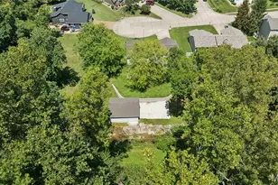 416 Loiselaine Dr, O'Fallon, MO 63366 - Photo 39