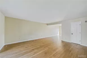 3405 Sherman Park Dr, Saint Charles, MO 63303 - Photo 5