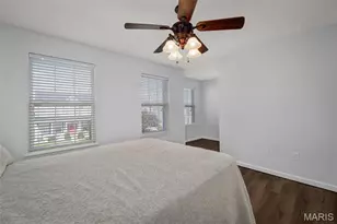 2018 Village Glen Dr, Wentzville, MO 63385 - Photo 31