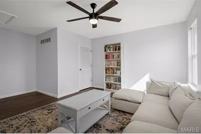 2018 Village Glen Drive, Wentzville, MO 63385 - Photo 27