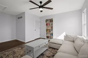 2018 Village Glen Dr, Wentzville, MO 63385 - Photo 27