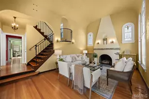 539 N Central Ave, University City, MO 63130 - Photo 3