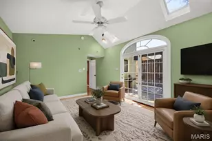 539 N Central Ave, University City, MO 63130 - Photo 13