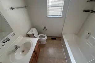 6829 Corbitt Ave, University City, MO 63130 - Photo 9