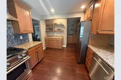 1842 Shadywood Court, Chesterfield, MO 63017 - Photo 5