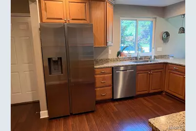1842 Shadywood Court, Chesterfield, MO 63017 - Photo 3