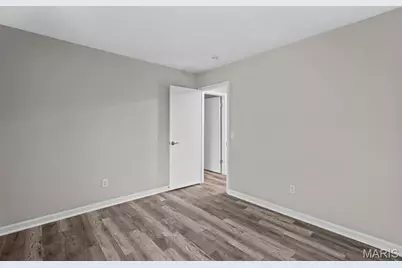 12045 Bridal Shire Court, Saint Louis, MO 63146 - Photo 57