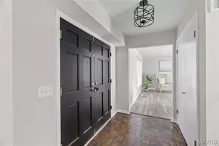 12045 Bridal Shire Ct, Saint Louis, MO 63146 - Photo 7