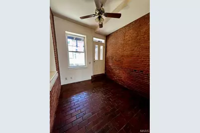 1917 S 11th Street, Saint Louis, MO 63104 - Photo 3