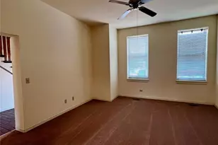 1917 S 11th St, Saint Louis, MO 63104 - Photo 7