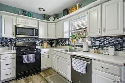 219 Arras Drive, Saint Louis, MO 63129 - Photo 11