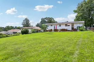 219 Arras Dr, Saint Louis, MO 63129 - Photo 27