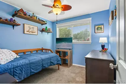 219 Arras Drive, Saint Louis, MO 63129 - Photo 13