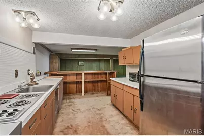 763 Questover Lane, Saint Louis, MO 63141 - Photo 31