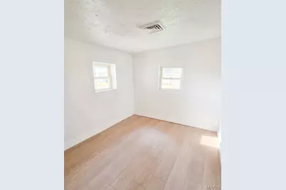 1703 D Street, Hannibal, MO 63401 - Photo 27