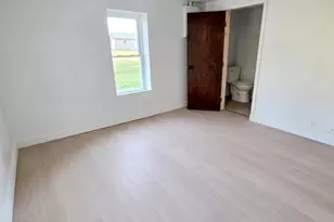 1703 D St, Hannibal, MO 63401 - Photo 13