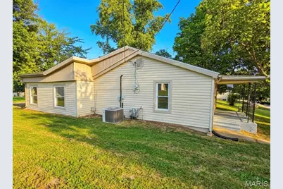 1703 D Street, Hannibal, MO 63401 - Photo 7