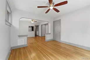 4555 Shenandoah Ave, Saint Louis, MO 63110 - Photo 7