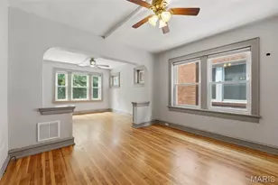 4555 Shenandoah Ave, Saint Louis, MO 63110 - Photo 5