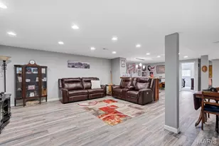 211 Discovery Village Cir, Wentzville, MO 63385 - Photo 29
