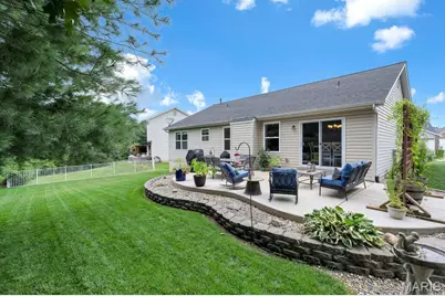 211 Discovery Village Circle, Wentzville, MO 63385 - Photo 43