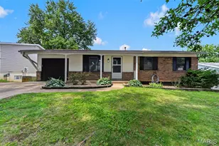 2693 Creekwood Manor Ln, Unincorporated, MO 63125 - Photo 1