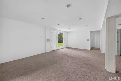 11104 Schuetz Road, Saint Louis, MO 63146 - Photo 31