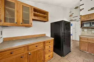 11104 Schuetz Rd, Saint Louis, MO 63146 - Photo 13