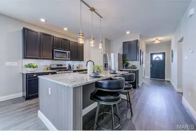 1039 Silo Bend Drive, Wentzville, MO 63385 - Photo 5