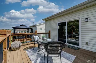 1039 Silo Bend Dr, Wentzville, MO 63385 - Photo 15