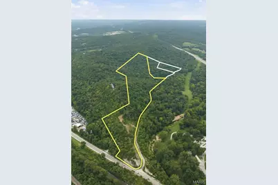 18540 Fox Creek Forest Drive, Eureka, MO 63069 - Photo 3