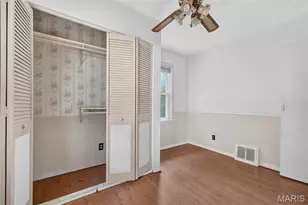9120 Harold Dr, Saint Louis, MO 63134 - Photo 17