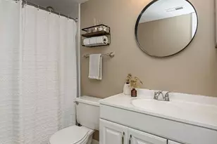 1450 Bluebird Terrace, Brentwood, MO 63144 - Photo 21