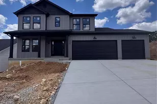 726 Blake Dr, Hillsboro, MO 63050 - Photo 1