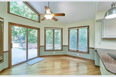 1921 Wolfcreek Pass Court, Wildwood, MO 63011 - Photo 19