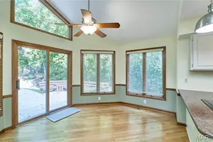 1921 Wolfcreek Pass Ct, Wildwood, MO 63011 - Photo 19