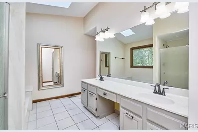1921 Wolfcreek Pass Court, Wildwood, MO 63011 - Photo 41