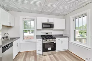 5021 Ray Ave, Saint Louis, MO 63116 - Photo 13