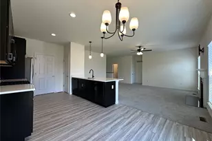 1040 Westhaven Blvd, Wentzville, MO 63385 - Photo 7