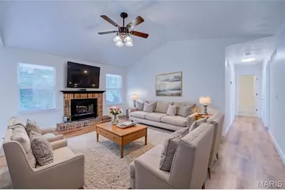 868 Molloy Drive, O'Fallon, MO 63366 - Photo 9