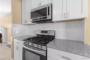 8257 Watson Rd, Saint Louis, MO 63119 - Photo 11