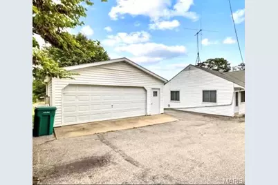 8257 Watson Road, Saint Louis, MO 63119 - Photo 29