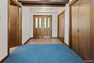 7 Villa Coublay, Frontenac, MO 63131 - Photo 3