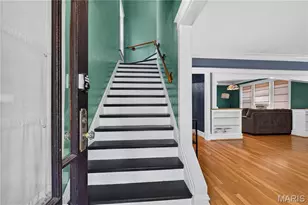 3651 Dover Pl, Saint Louis, MO 63116 - Photo 3