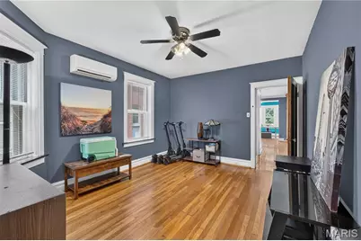 3651 Dover Place, Saint Louis, MO 63116 - Photo 17