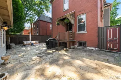 2935 Russell Boulevard, Saint Louis, MO 63104 - Photo 33