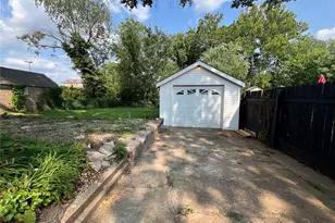 2366 Addie Ave, Overland, MO 63114 - Photo 15