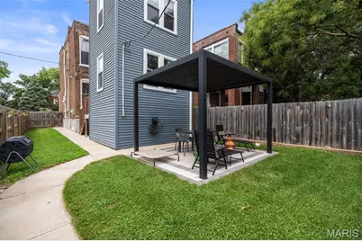 2242 Oregon Avenue, Saint Louis, MO 63104 - Photo 39