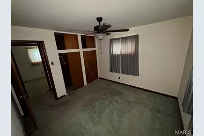 1085 Ermanda Drive, Florissant, MO 63033 - Photo 13